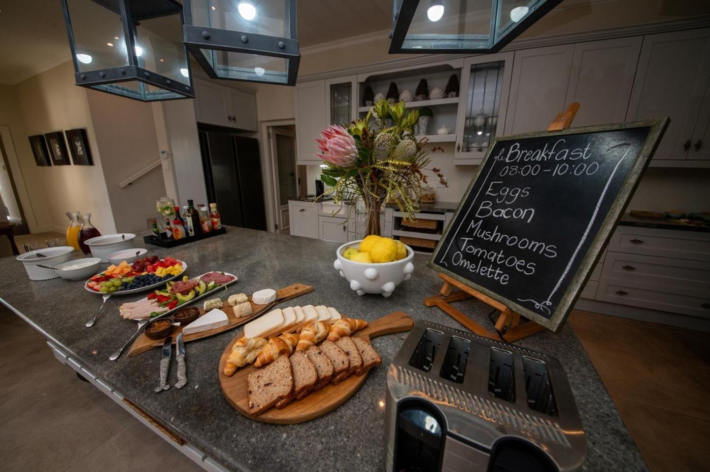 Maison D'Ail Guest House Франшхоек Екстериор снимка