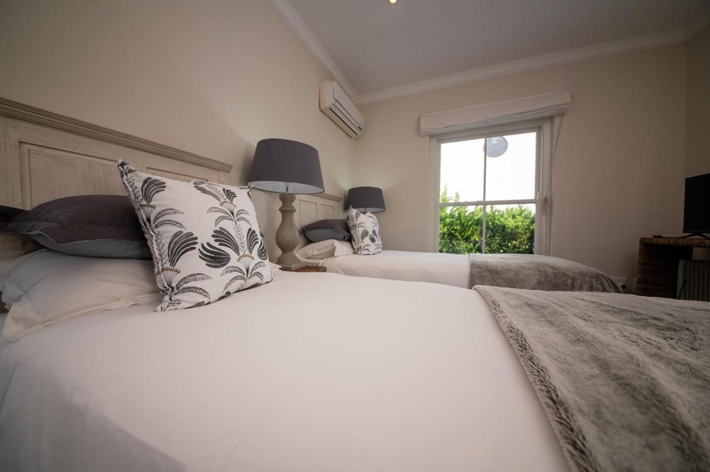 Maison D'Ail Guest House Франшхоек Екстериор снимка